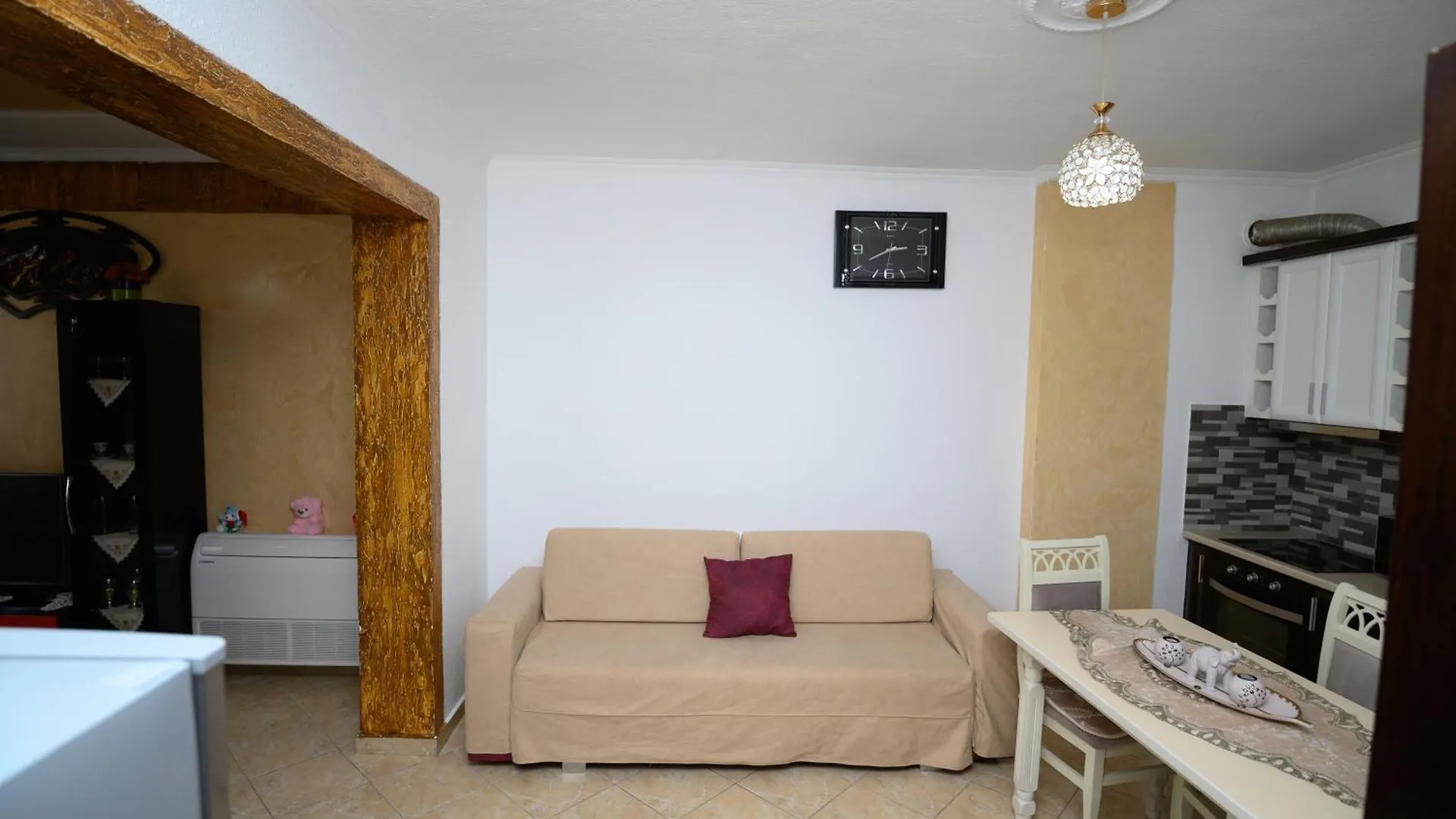 Shuli'S Apartments Pogradec
