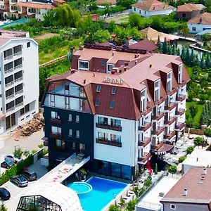 Hotel Grand Pogradec, Tushemisht
